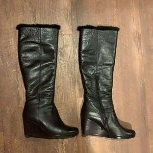 Beautiful Leather Boots in Great Condition